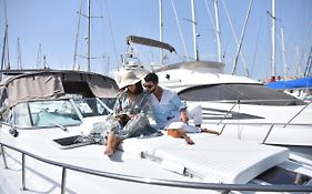 Luxury Boat Karamba I